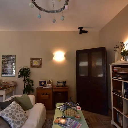 Casa Nina Oda ve Kahvaltı Toirano