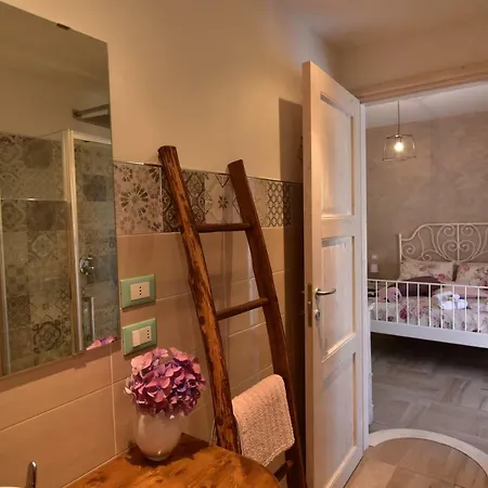 Bed & Breakfast Casa Nina Toirano